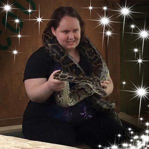 Meet your Posher, Kelly